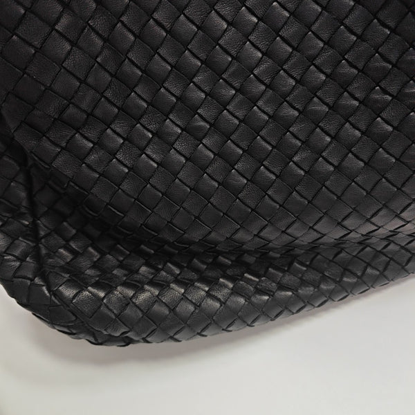 Calfskin Shoulder Bag Black