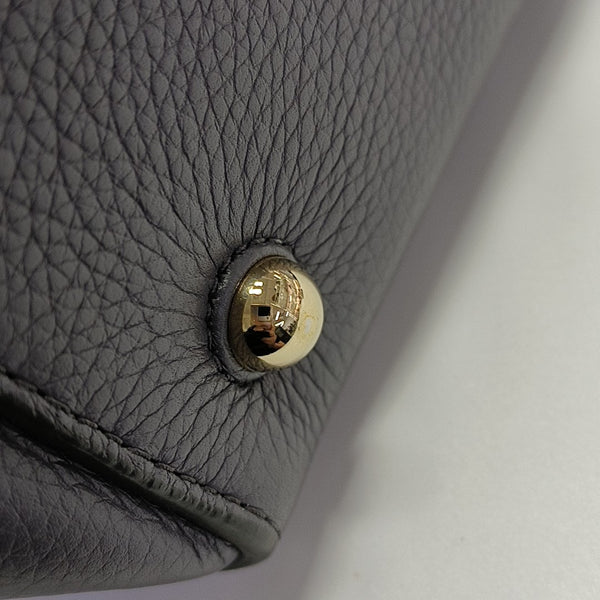 Bar Calfskin Gray