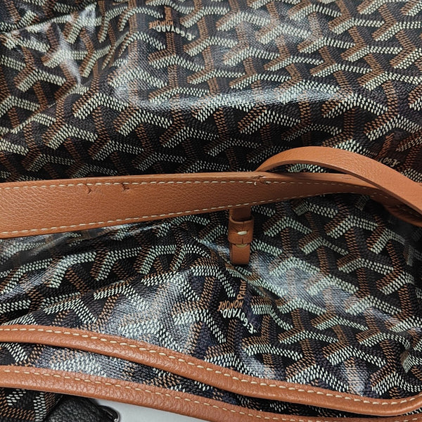Hobo Coated Canvas Brown