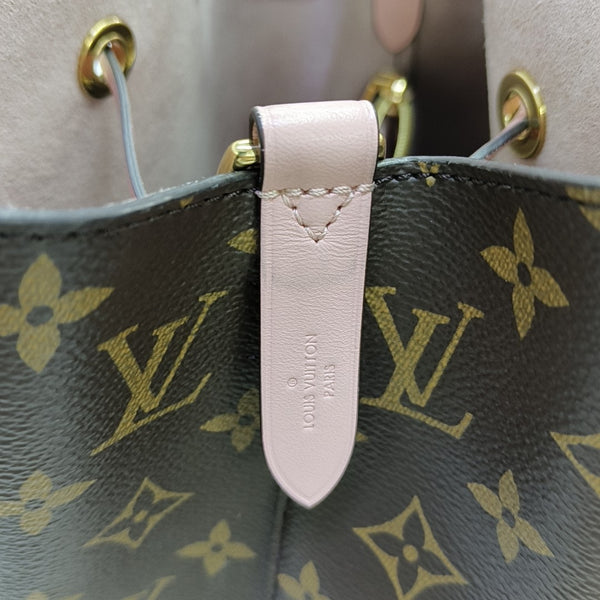 NÉONOÉ MM Monogram Coated Canvas Brown