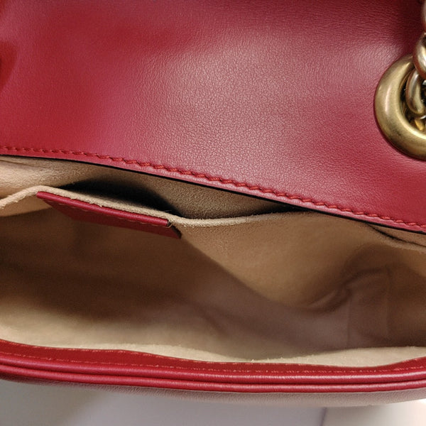GG Marmont Small Quilted Calfskin Red