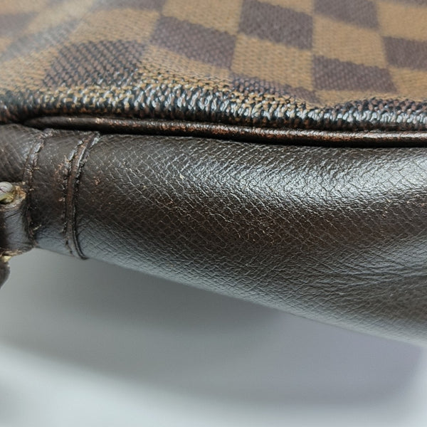 TROUSSE MAKE UP Damier Ebene Coated Canvas Brown