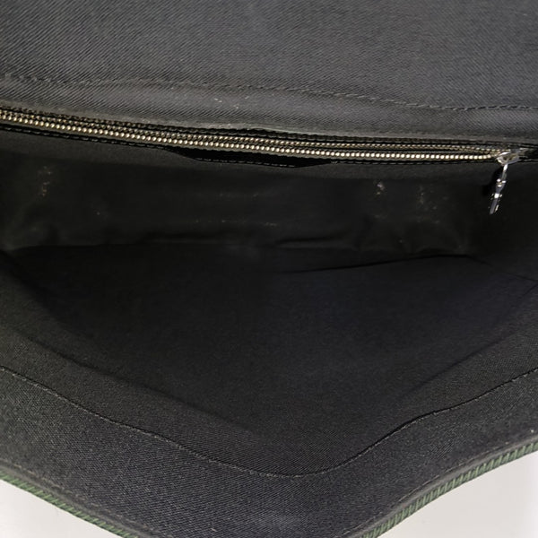 VIKTOR Calfskin Black