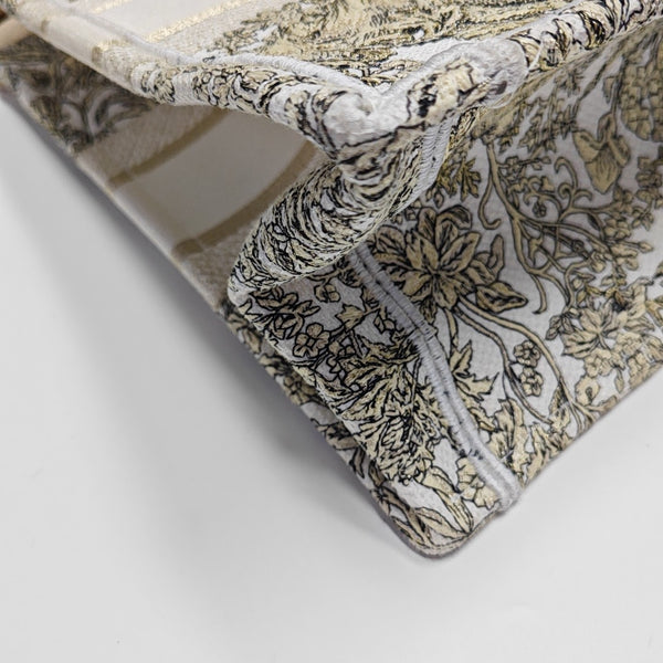 Book Tote Medium Fabric Beige