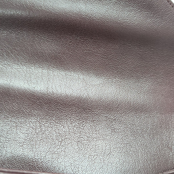 COLLEGE Medium Chevron Lambskin Red