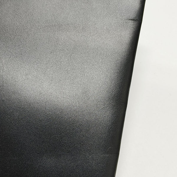 Calfskin Clutch Medium Black