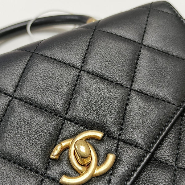 Quilted Calfskin Shoulder Bag Black