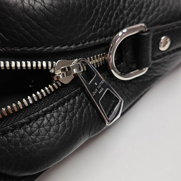 ARMAND Calfskin Black