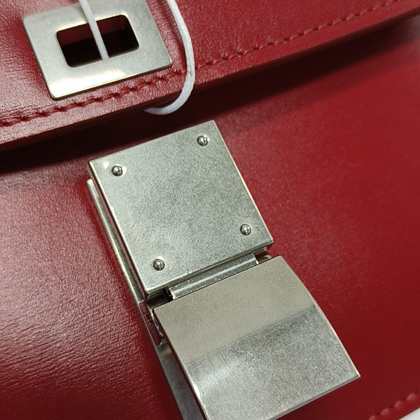 CLASSIC BOX Mini Calfskin Red