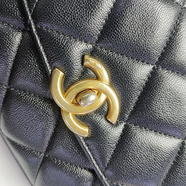 Quilted Grained Calfskin Shoulder Bag Black