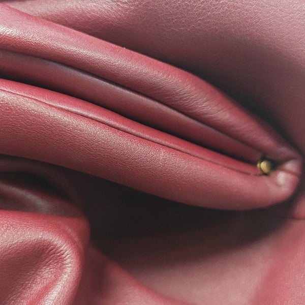 The Pouch Calfskin Red