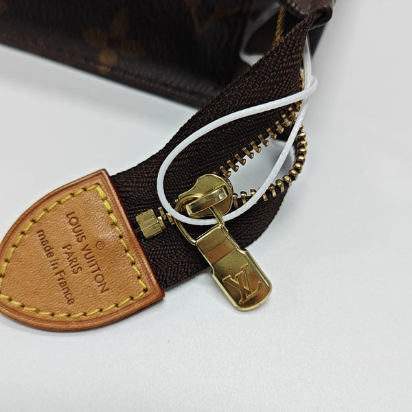 TOILET POCKET 26 Monogram Coated Canvas Brown