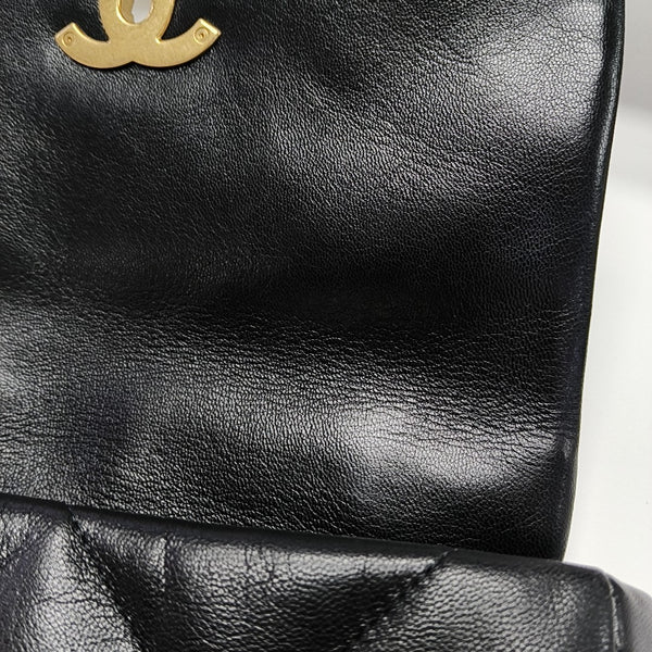 CHANEL 19 Small Quilted Calfskin Black