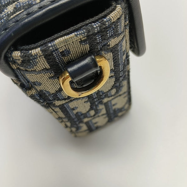 30 Montaigne Mini Oblique Canvas Blue