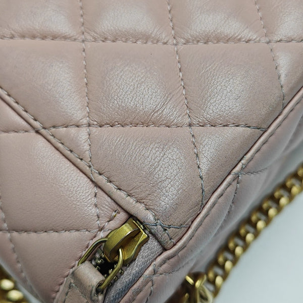 VANITY CASE Small Quilted Lambskin Pink