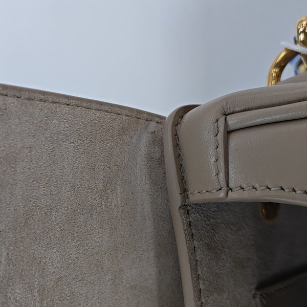 Bobby Medium Calfskin Beige