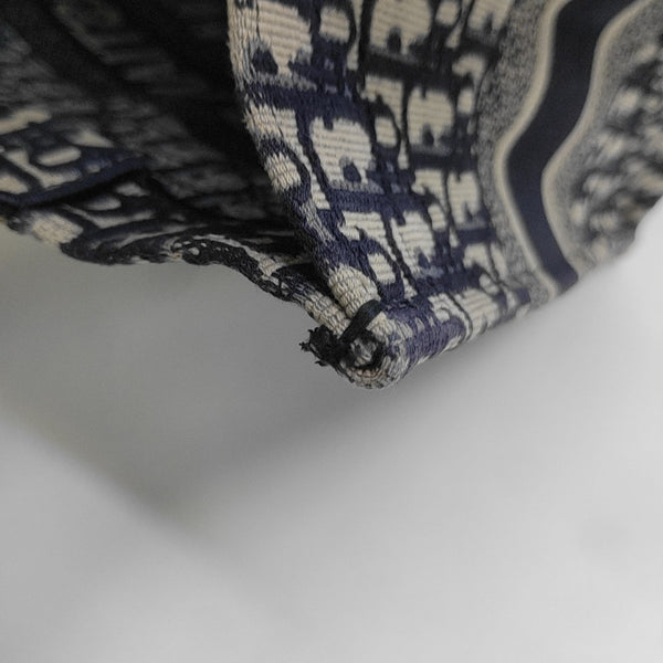 Book Tote Medium Oblique Canvas Blue