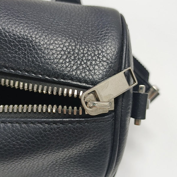 Roller Calfskin Black