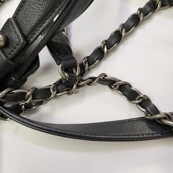 Quilted Calfskin Shoulder Bag Black