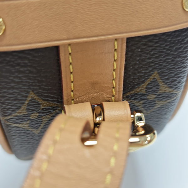 BOITE CHAPEAU PM Monogram Coated Canvas Brown