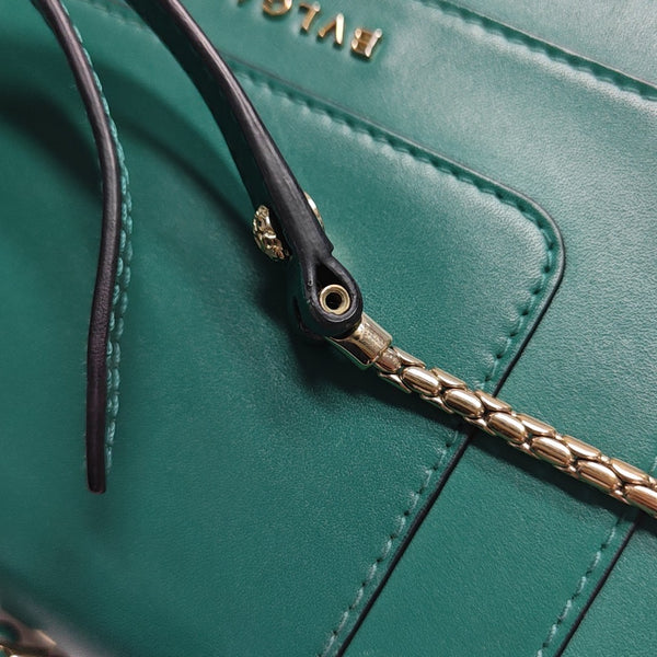 SERPENTI FOREVER Small Calfskin Green