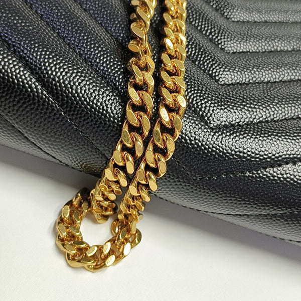 MONOGRAM Medium Chevron Calfskin Black