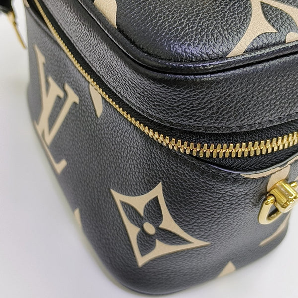 VANITY PM Monogram Calfskin Black