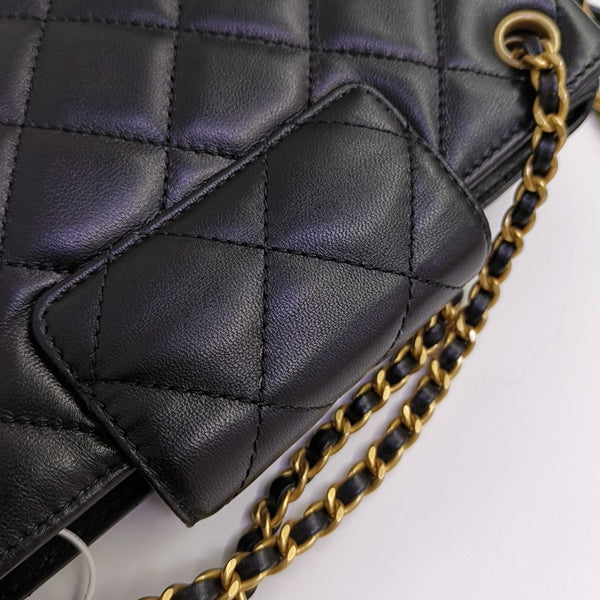 Quilted Lambskin Shoulder Bag Black