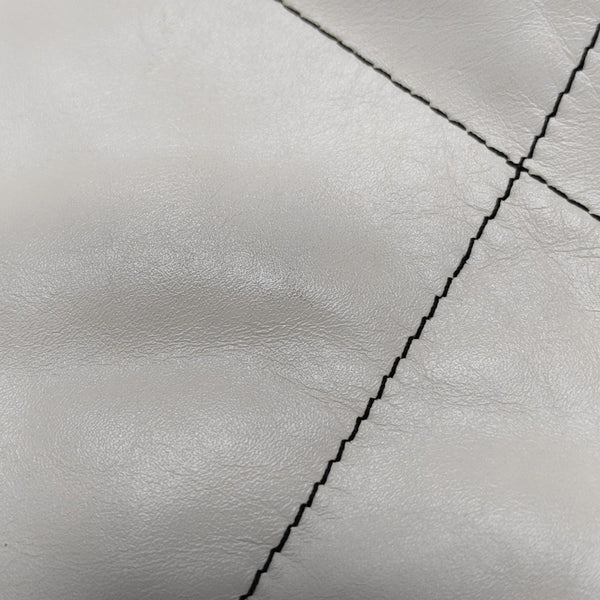 CHANEL 22 Medium Quilted Calfskin White