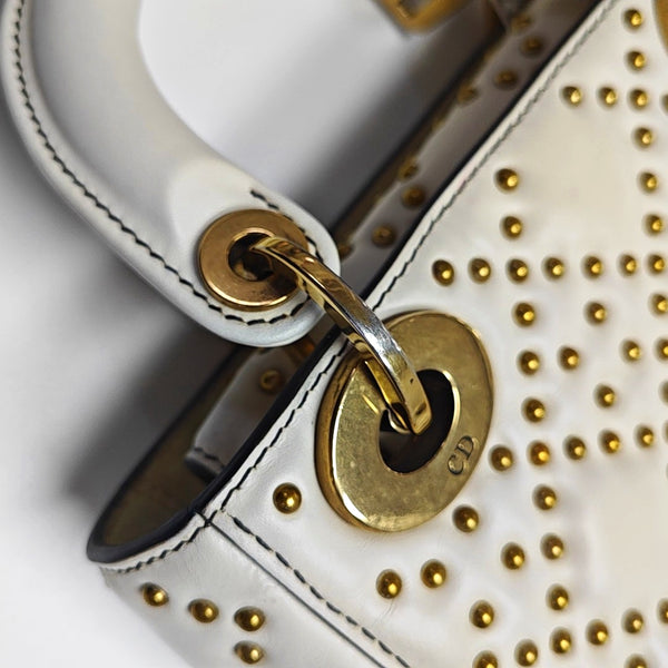 Authenticated pre-owned Lady Dior Mini Lambskin White - Tote Bag at Looply