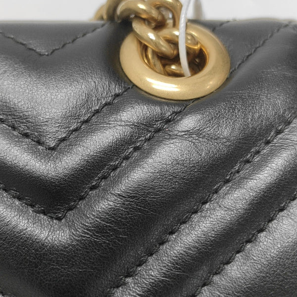 GG Marmont Medium Quilted Calfskin Black