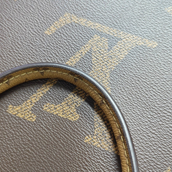 Authenticated pre-owned ONTHEGO MM Monogram Coated Canvas Brown - Tote Bag at Looply
