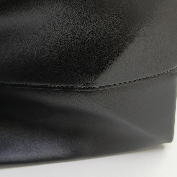 DUTY FREE North-South Calfskin Black