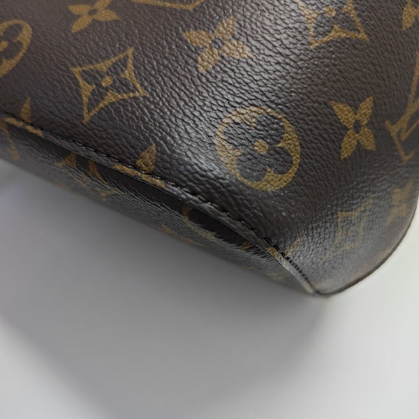 NÉONOÉ MM Monogram Coated Canvas Brown