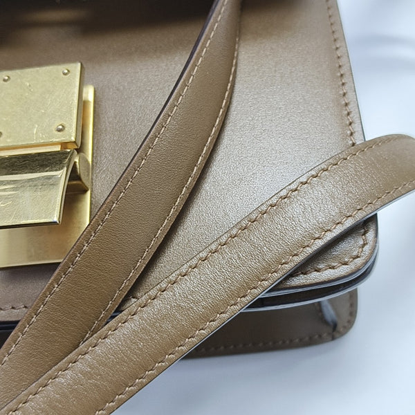 CLASSIC BOX Mini Calfskin Brown