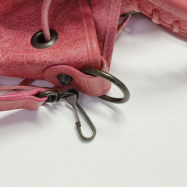 Pompon Bag Calfskin Pink