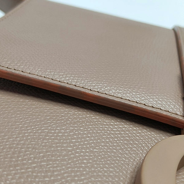 Authenticated pre-owned 30 Montaigne Calfskin Beige - Crossbody Bag at Looply