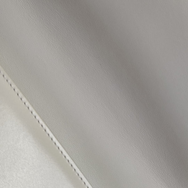 30 Montaigne Calfskin White