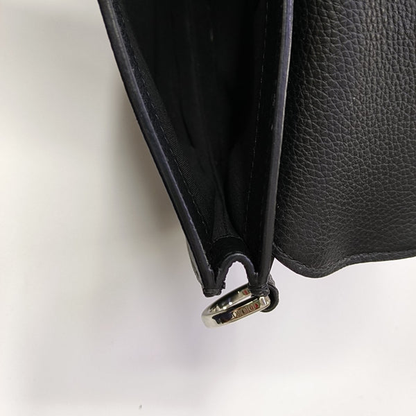 Saddle Medium Calfskin Black