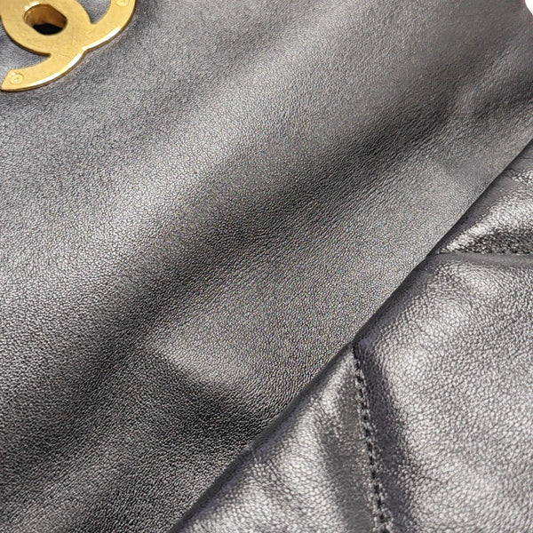 CHANEL 19 Small Quilted Lambskin Black