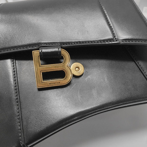 Hourglass S Calfskin Black
