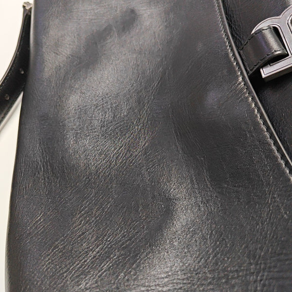 Crush Medium Calfskin Black