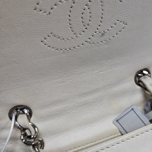 CHOCOLATE BAR Quilted Patent Leather Beige