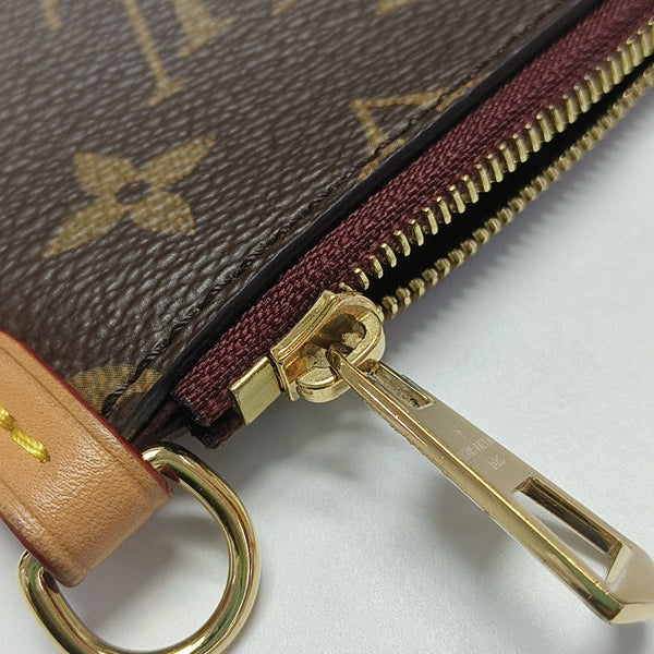 CARRYALL MM Monogram Coated Canvas Brown