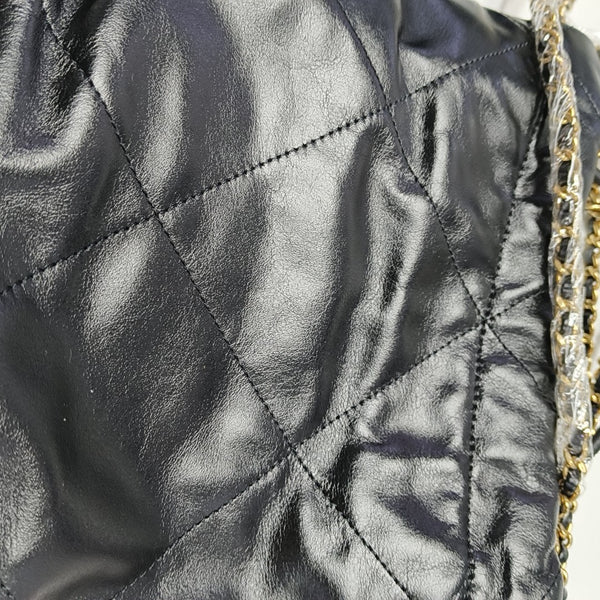CHANEL 22 Mini Quilted Calfskin Black