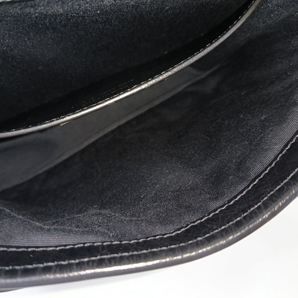 NIKI Small Chevron Calfskin Black