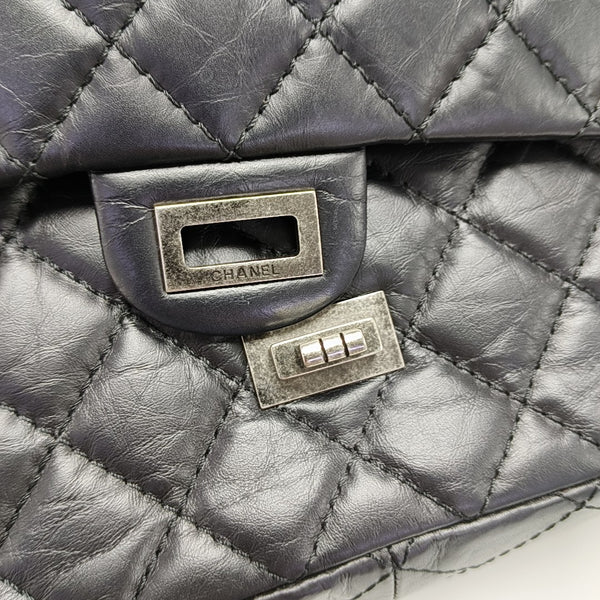 2.55 227 (jumbo) Quilted Vintage Calf Black