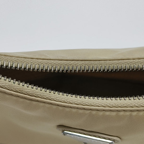 Re-Edition2005 Mini Nylon Beige