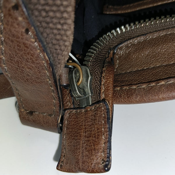 Canvas Brown