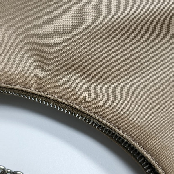 Authenticated pre-owned Re-Edition2005 Nylon Beige - Shoulder Bag at Looply